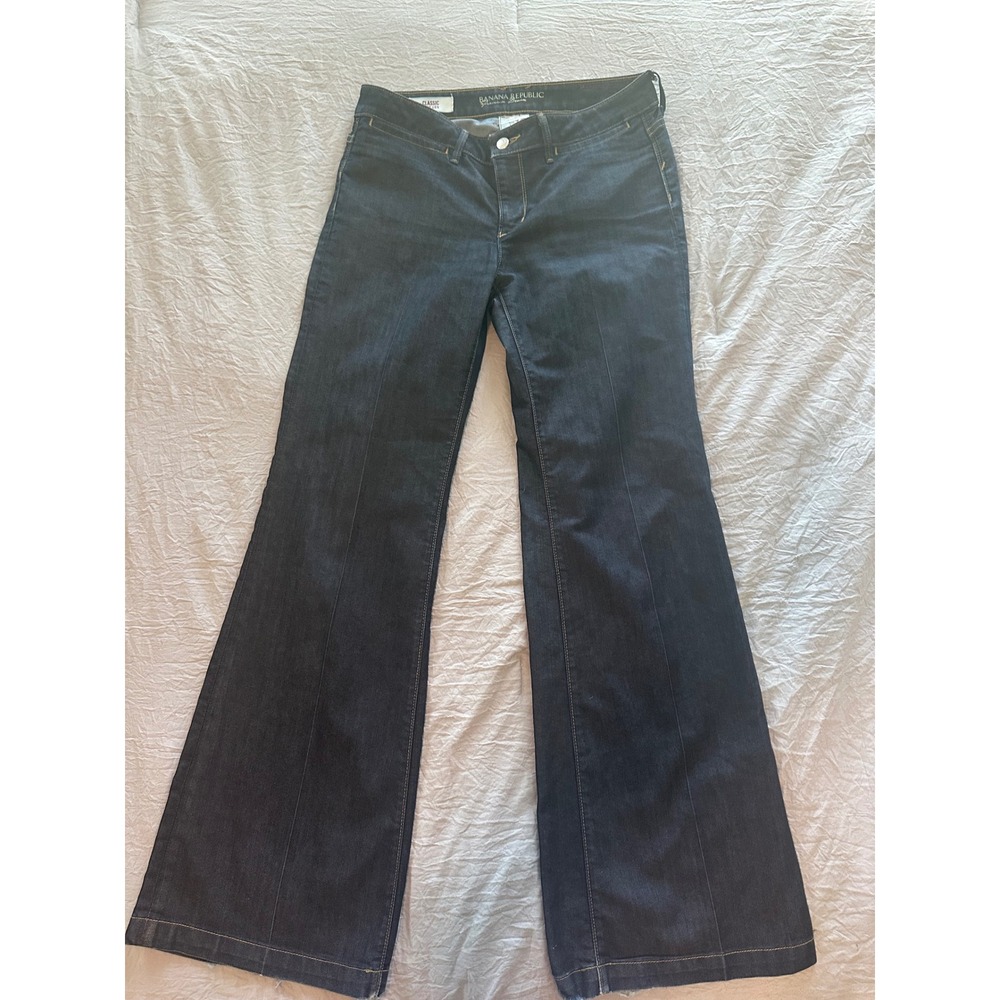 Banana Republic Classic low rise Flare wide Jeans Dark Wash Blue Women 10 32x32